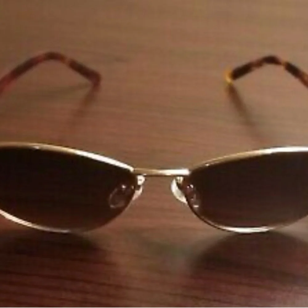 NIB sold out unavailable Oceanus sunglasses - Picture 3 of 3